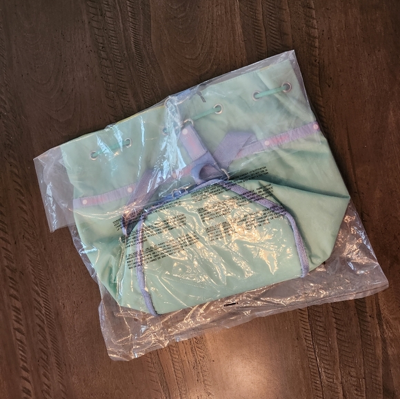 Lesportsac AEC mini bucket bag - Picture 5 of 6